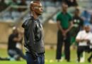 U- Zwane udanile emva kokubethwa yiPirates